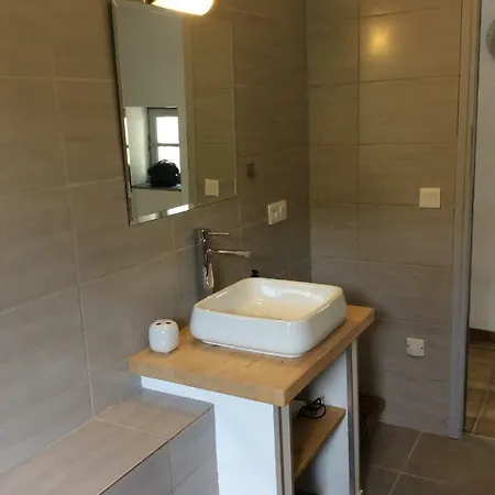 בית נופש Maison Ancienne Minervois *