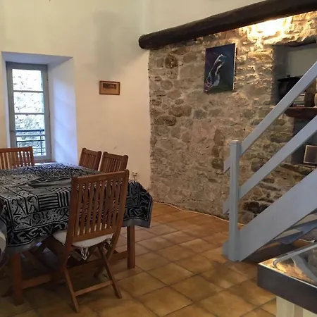 Maison Ancienne Minervois בית נופש